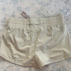Varley Anthropologie Beige Athletic Shorts size small